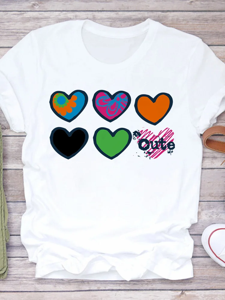 

Женская футболка с принтом, футболки с милым сердечком, топы с короткими рукавами, футболка с графическим рисунком для женщин, летняя футбол...