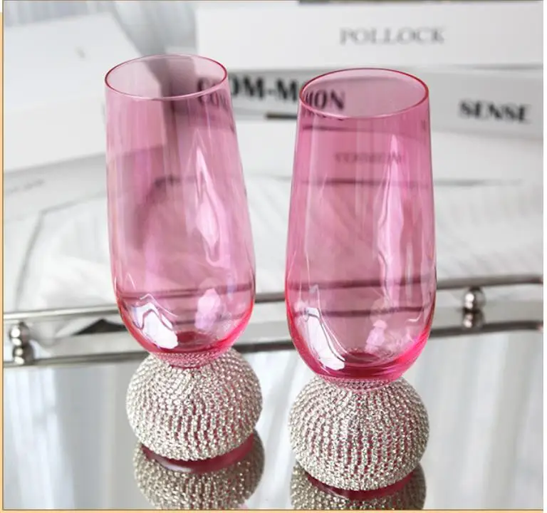 Сказочные бокалы для вина розовые алмазные виски украшенные бокалами красного
