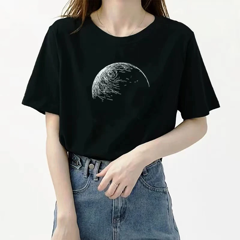

women's classic Fashion new style trend Red version shorts