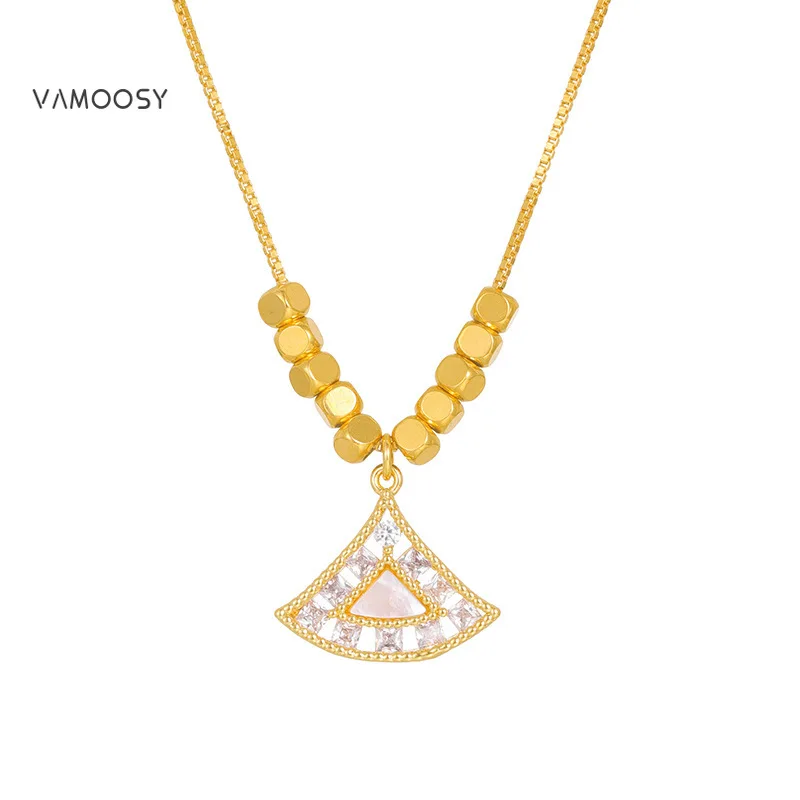Dainty Gold Color Necklaces for Women Trendy Butterfly Heart Shell Zircon Pendant Choker Female 45cm Chains Collar Her Gifts