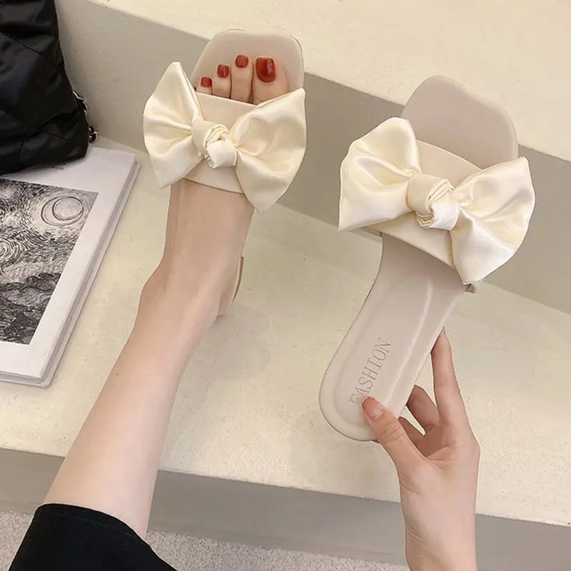 

New women's shoes with square head and open toe sandals fashion bow women's slippers