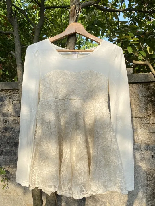 Женское однотонное платье с атласной подкладкой и длинным рукавом