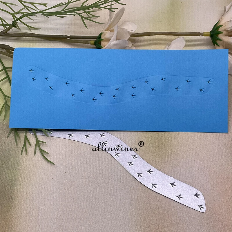 

Aircraft trajectory Metal Cutting Dies Stencils For DIY Scrapbooking Decorative Embossing Handcraft Die Cutting Template