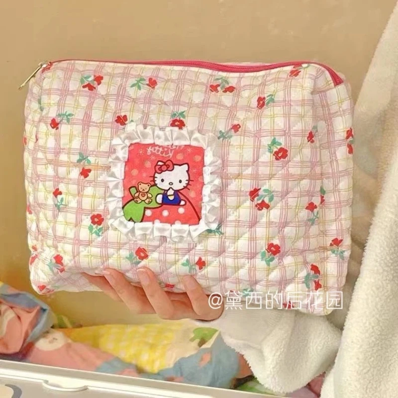 Sanrio Hello Kitty Cosmetic Makeup Bag Large Capacity Lovely Girl Portable Cartoon Storage Bag Multi-function Store Packaging