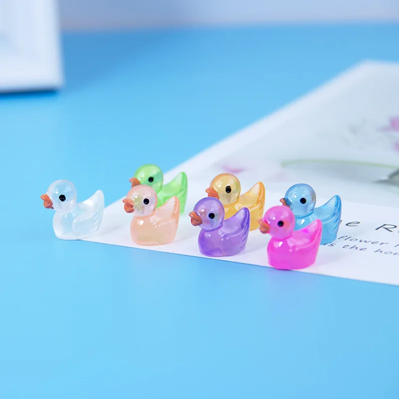 

100 pieces of colorful luminous duckling doll pendants moss micro landscape decorations creative decorations resin crafts