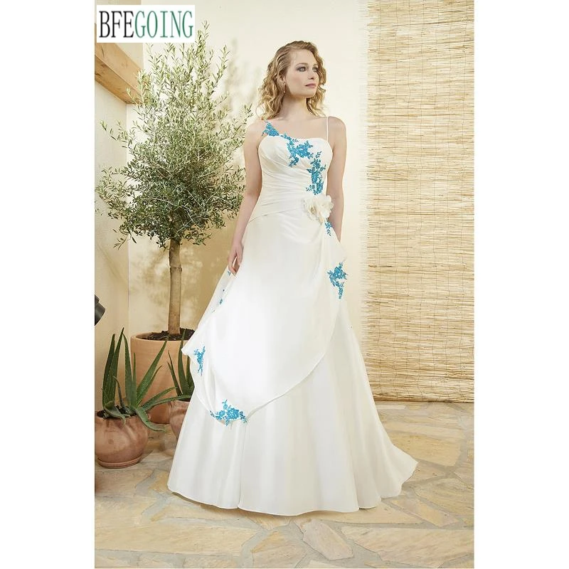 

Ivory Taffeta Appliques A-Line Wedding Dresses Chapel Train Custom Made Floor-Length Spaghetti Straps Bridal Gowns