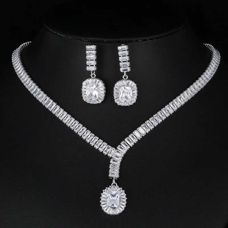 

Luxury Irregular Ladies Wedding Jewelry Set Exaggerated Large Zirconia Necklace Earrings Fashion Engagement Accessories
