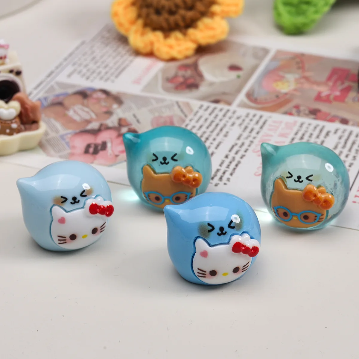 Фото 2 шт. miniso 3d kt голова мультфильм аксессуары из смолы diy мусорный чехол подвески ручной работы миниатюрные матеилы ювелирные изделия ремесла поставки №4