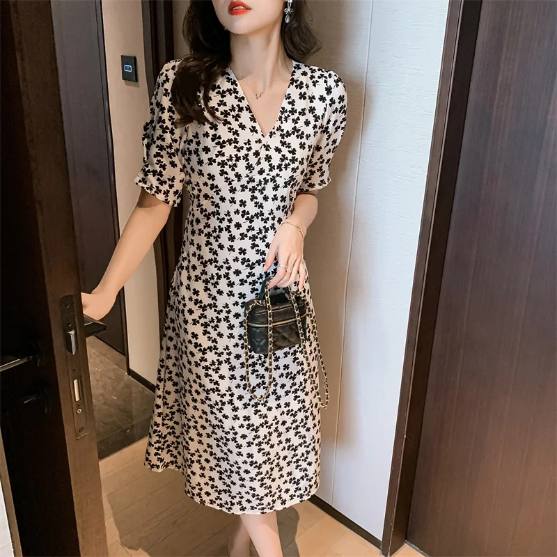 

New Summer Flowers Print Floral V-neck Chiffon Dresses Women Clothing Short Sleeve One Pieces Beach Dress Female