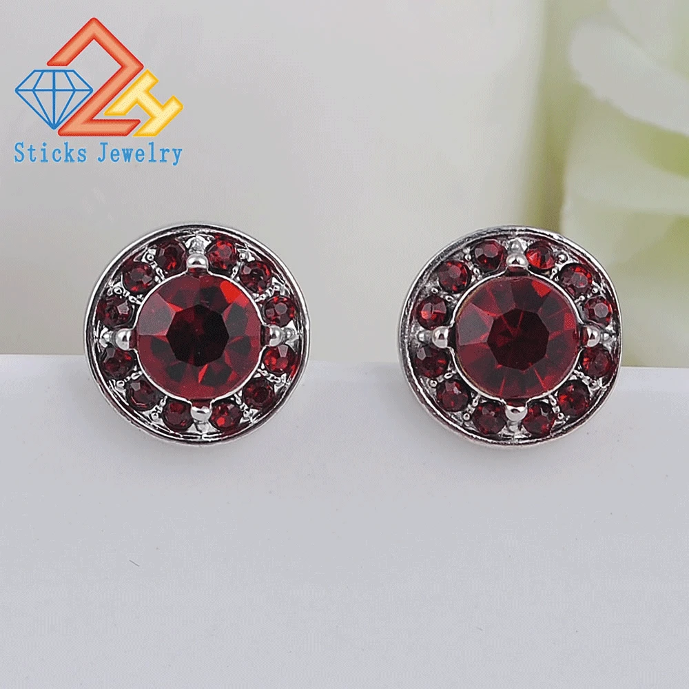 

14mm Round Rhinestone Stud Earrings