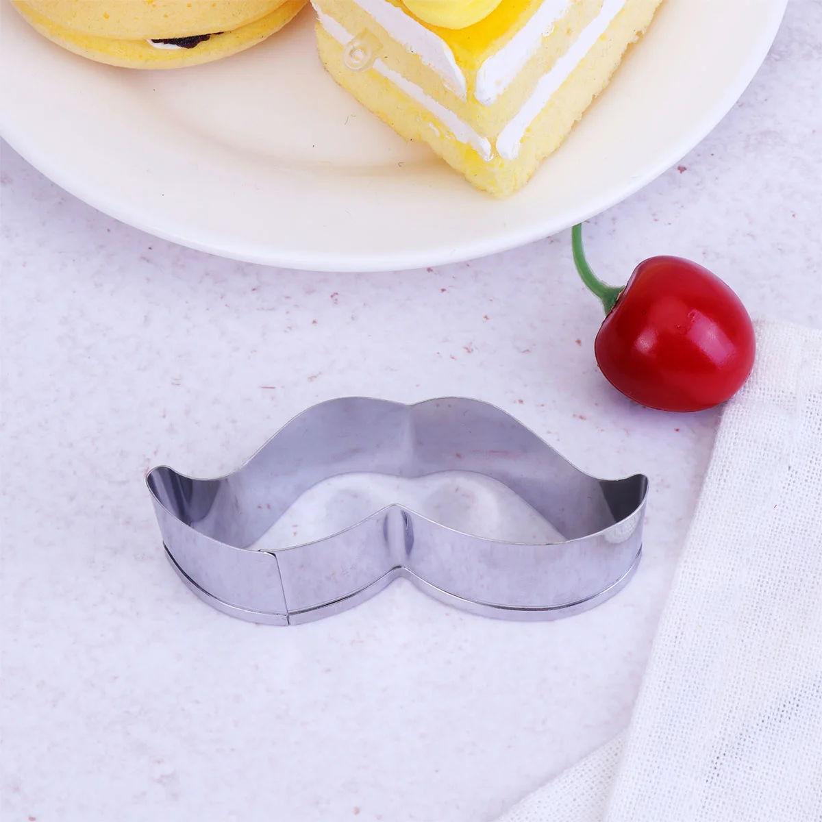 

5pcs Cookie Cutters Love Cake Biscuit Fondant Mold for DIY