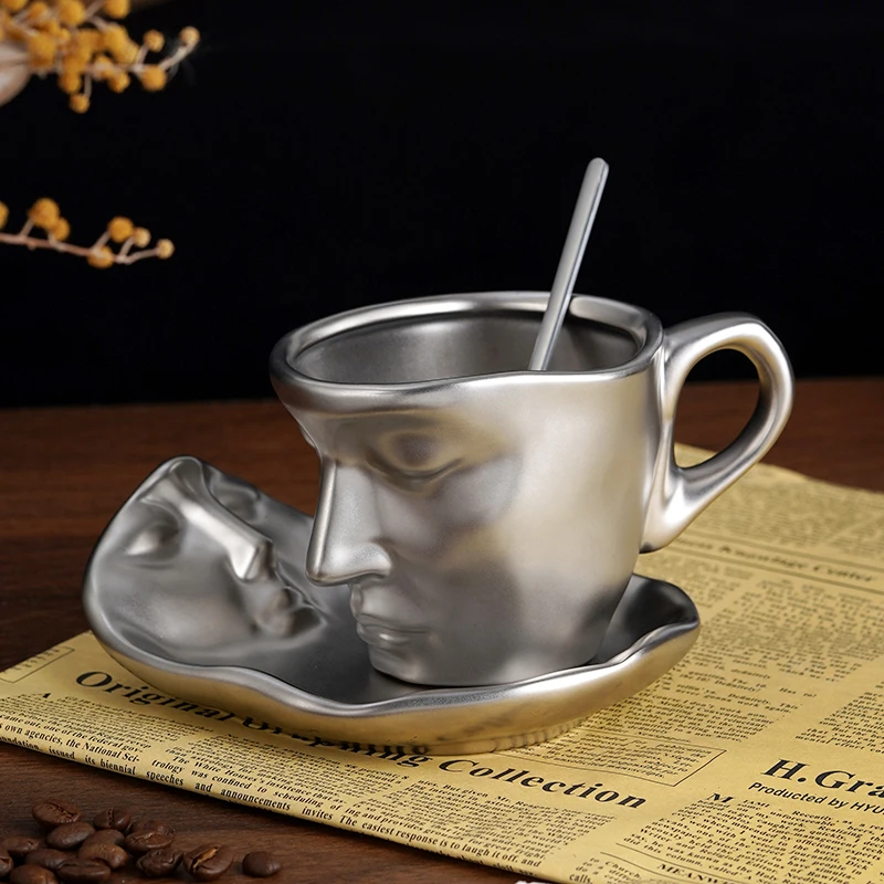 

260ml Luxury Silver Creative Abstract Face Kiss Design Ceramic Coffee Cup With Saucer and Spoon For Home Wedding Birthday Gifts