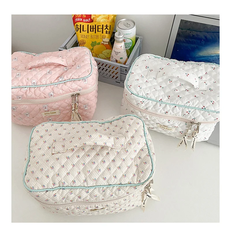 

Cute Quilting Cotton Makeup Bag Women Zipper Cosmetic Organizer Female Cloth Handbag Box Shape Portable Toiletry Case For Girls