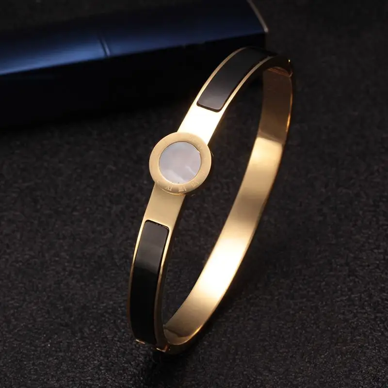 

Vintage White Shell Roman Numeral Cuff Charm Bangles Gold Plating Stainless Steel Women Female Bangles For Jewelry Gift