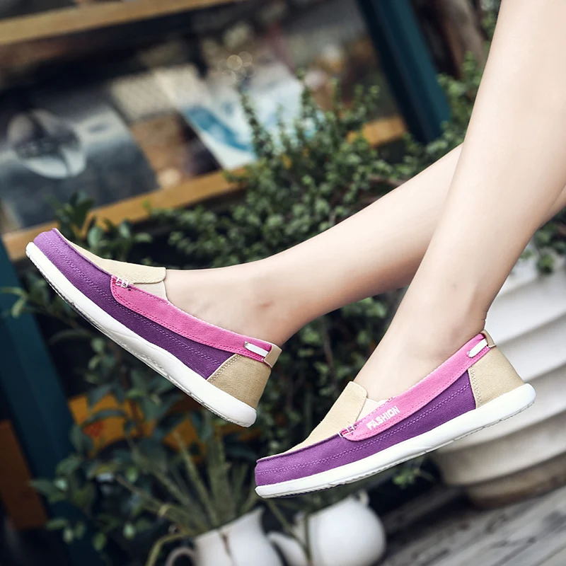 Women's Lightweight Canvas Shoes Low Breathable Solid Color Flat Casual Loafers Outdoor Walking Shoes