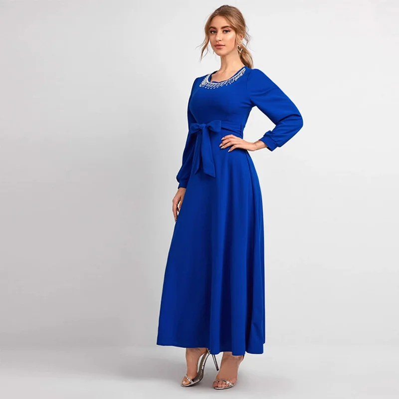 

Женское однотонное платье с высокой талией, круглым вырезом и длинным рукавом