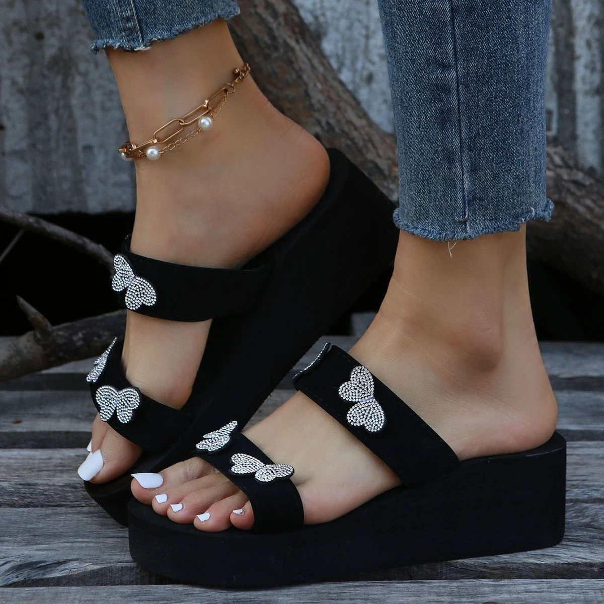 

2023 Women New Round Head Thick Bottom Slippers Women Fashion Trend Rhinestone Slippers Women Women Shoes Women Sandals