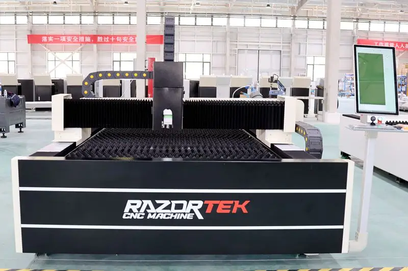 Оптоволоконный лазерный резак для металла латуни стали Опциональная мощность 3