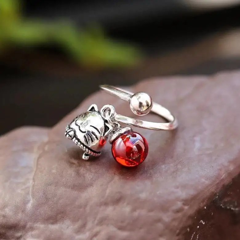 

Женское Открытое кольцо с гранатом, винтажное украшение из тайского серебра S925 пробы с милым колокольчиком и кошкой на удачу