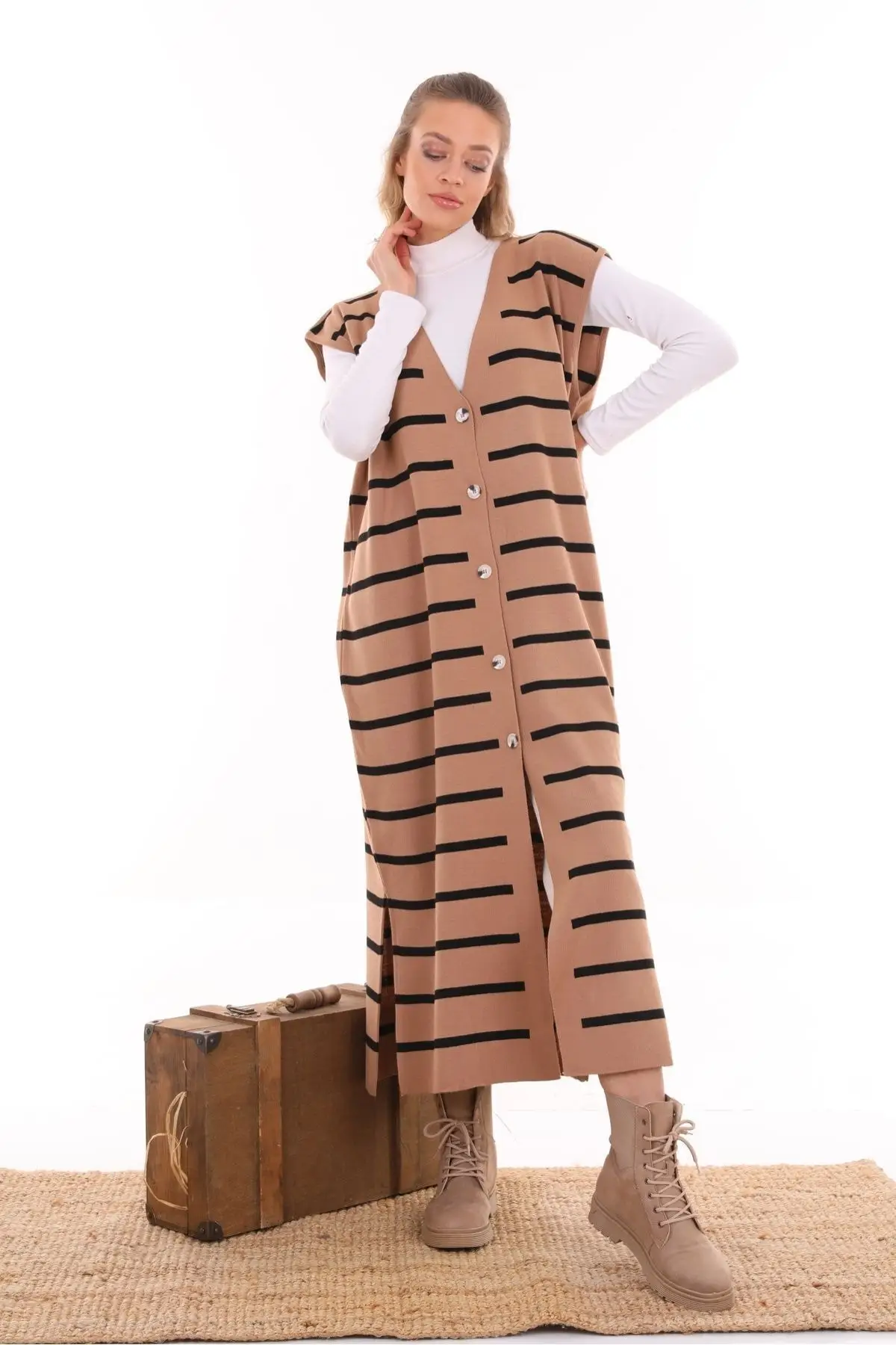 Women's Camel striped front buttoned long Knitwear Jile vest brown hijab jacket & clothing