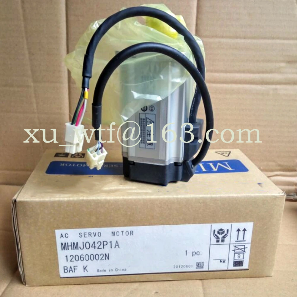 

New Original Servo Motor MHMJ042P1A MHMJ082P1A