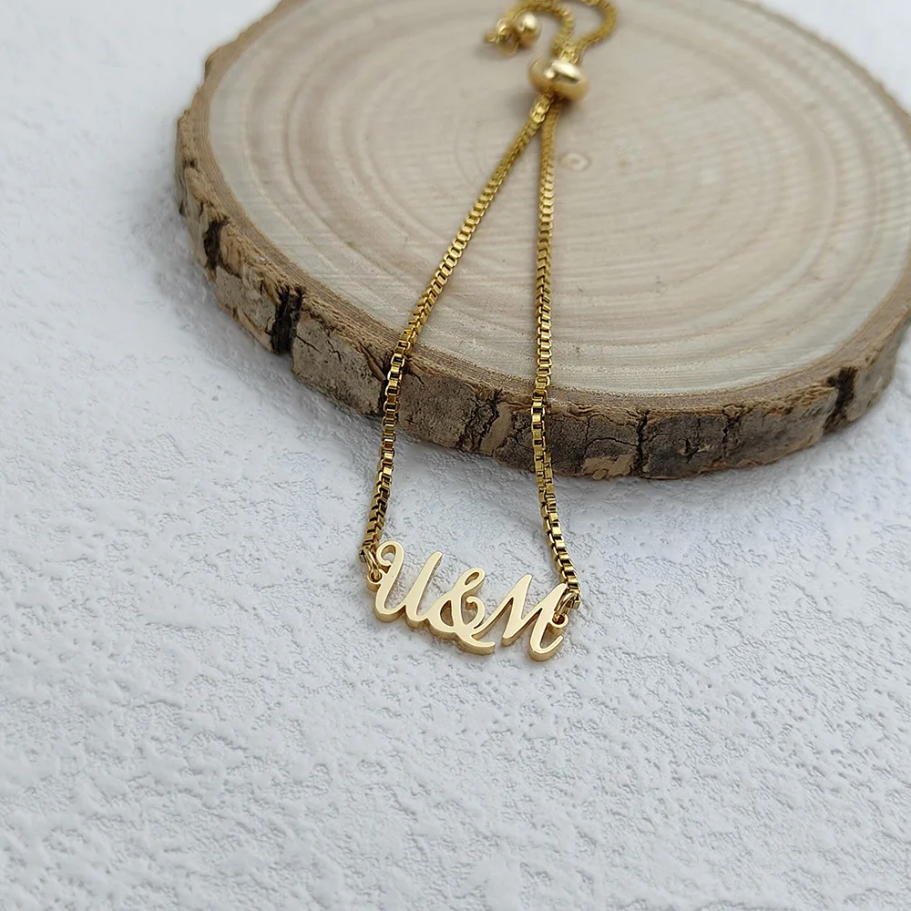 

Браслет на заказ для женщин и мужчин, браслеты из полированной нержавеющей стали с именем шрифта на заказ, Индивидуальные свадебные аксессуары, ювелирные изделия