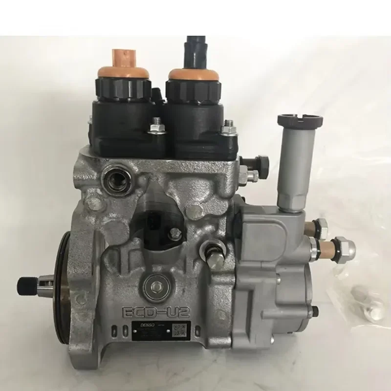 Детали двигателя 6D140 094000 -0580 -0584 6261-71-1110 6261-71-1111 Топливный насос на продажу