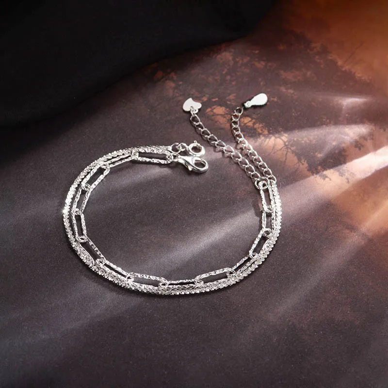 

Браслет со сверкающими подвесками из серебра 925 пробы