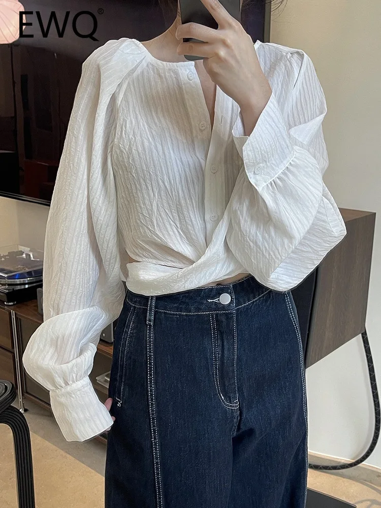 

EWQ Irregular Lace-up Design Shirts For Women Round Neck Long Sleeve Single Breasted Designer Blouses 2023 Autumn New 26D5701