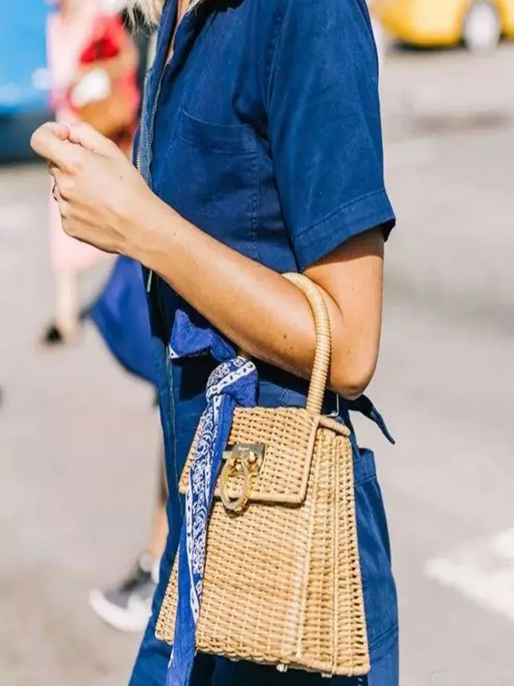 

Fashion Rattan Box Women Handbags Designer Wicker Woven Lady Handbags Handmade Summer Beach Straw Bag Bali Small Tote Purse 2022