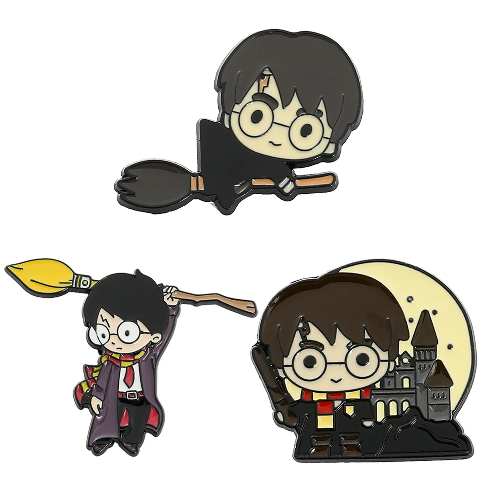

Movie Harried Potter Brooch Trend Cute Figure Magic Broom Metal Badge Enamel Brooch Jacket Lapel Pin Decoration Accessories Gift