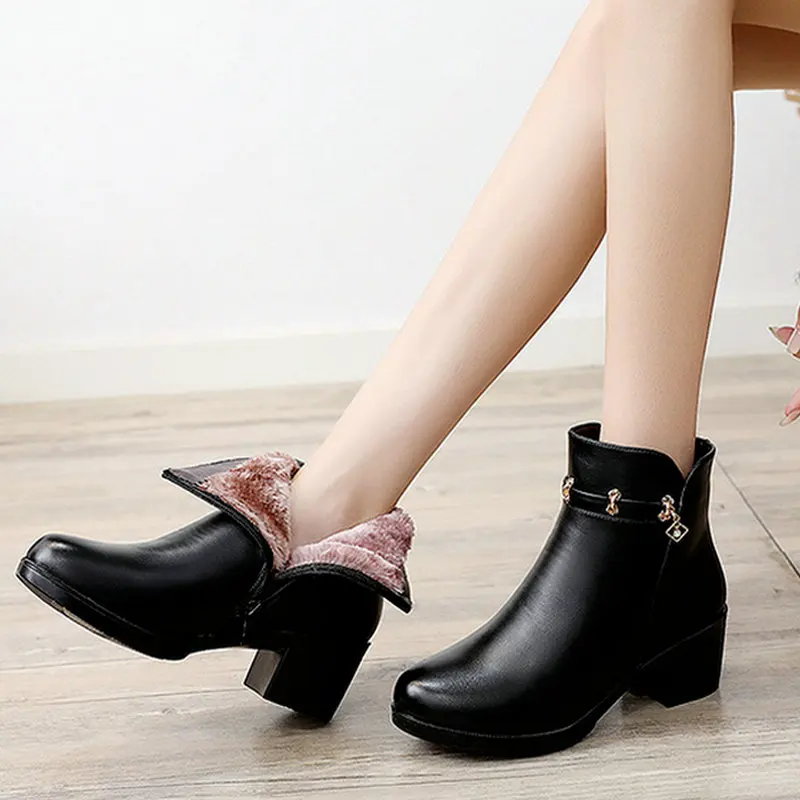 2025 новые модные женские ботильоны из натуральной кожи теплые ботинки на меху с