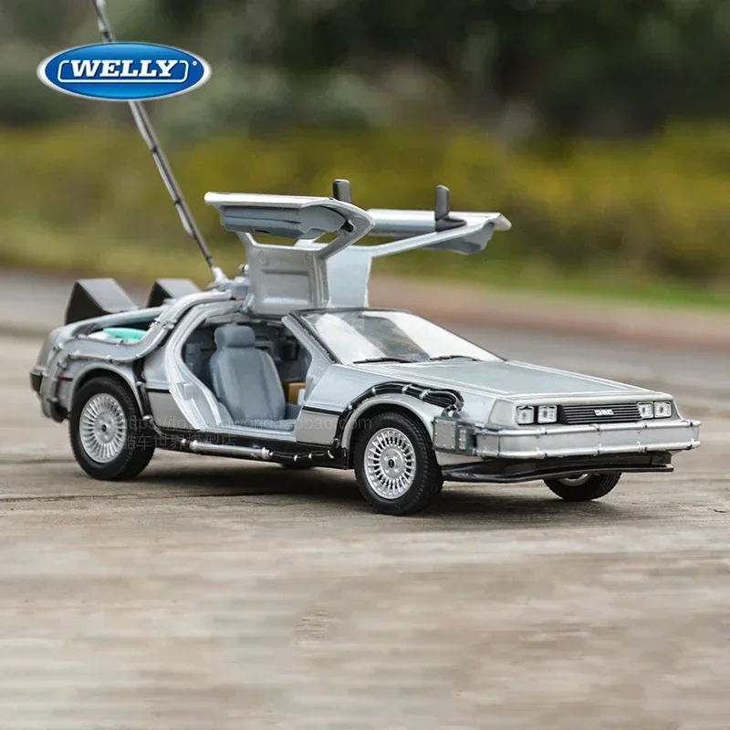 WELLY 1:24 DMC-12 DeLorean Time Machine Модель автомобиля Назад в будущее литая под давлением