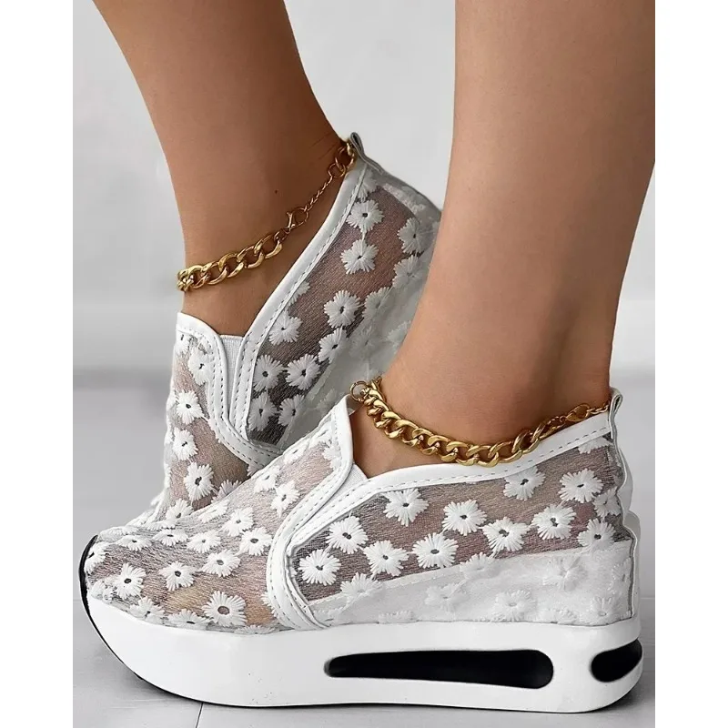 Кроссовки женские слипоны с цветочной вышивкой кроссовки-маффины Bloemenborduurwerk