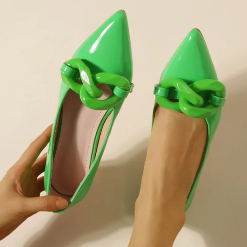 

Maogu Fashion Pointed Toe Women Spring Patent Leather Shoe Chain Shallow Mouth Flat Shoes Loafers Pumps Summer Zapatos Mujer 42