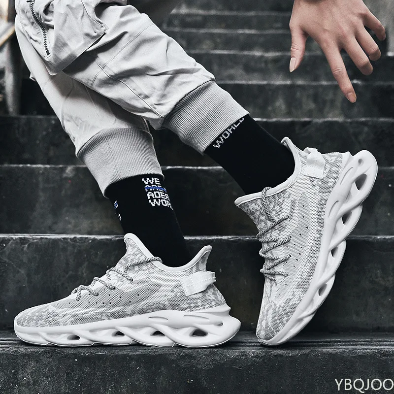 Fashion Unisex Sneakers Summer Breathable Men's Running Shoes Flat Non-slip Women Casual Shoes Gym Training Size 36-46