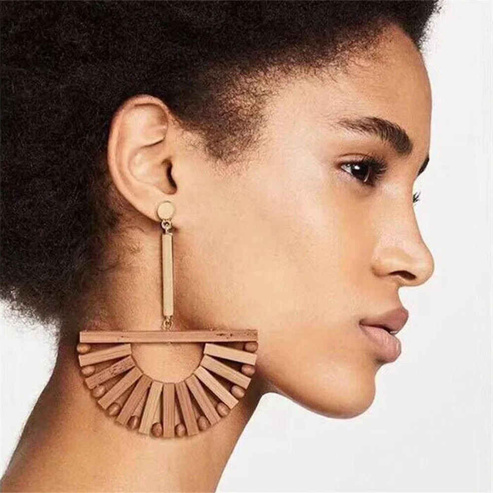 

Seaside holiday fashion national fan shaped personalized Earrings antique wood long earrings women's jewelry