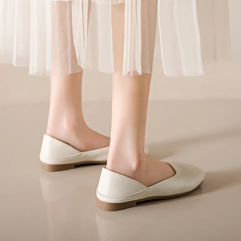 Женские туфли-лодочки из мягкой кожи в стиле ретро