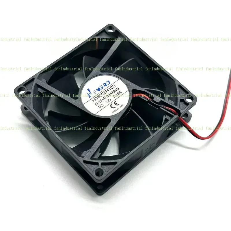 Фото Z HENGRD HD8025H12S 12 В 0,18 А 80x80x25 мм 2-проводной охлаждающий вентилятор для сервера №1