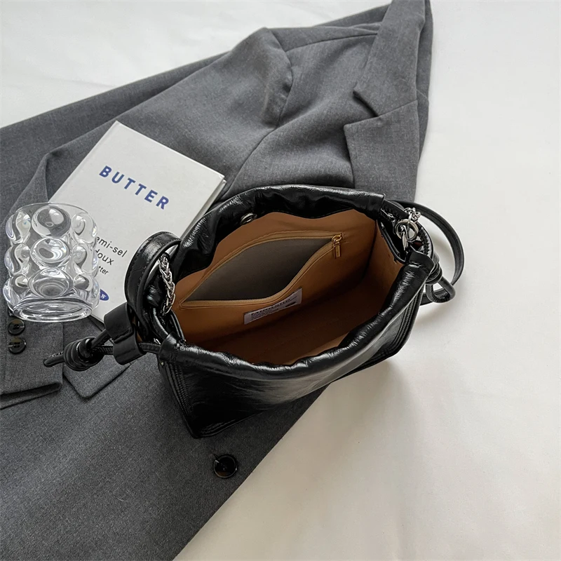 Маленькие сумки на плечо