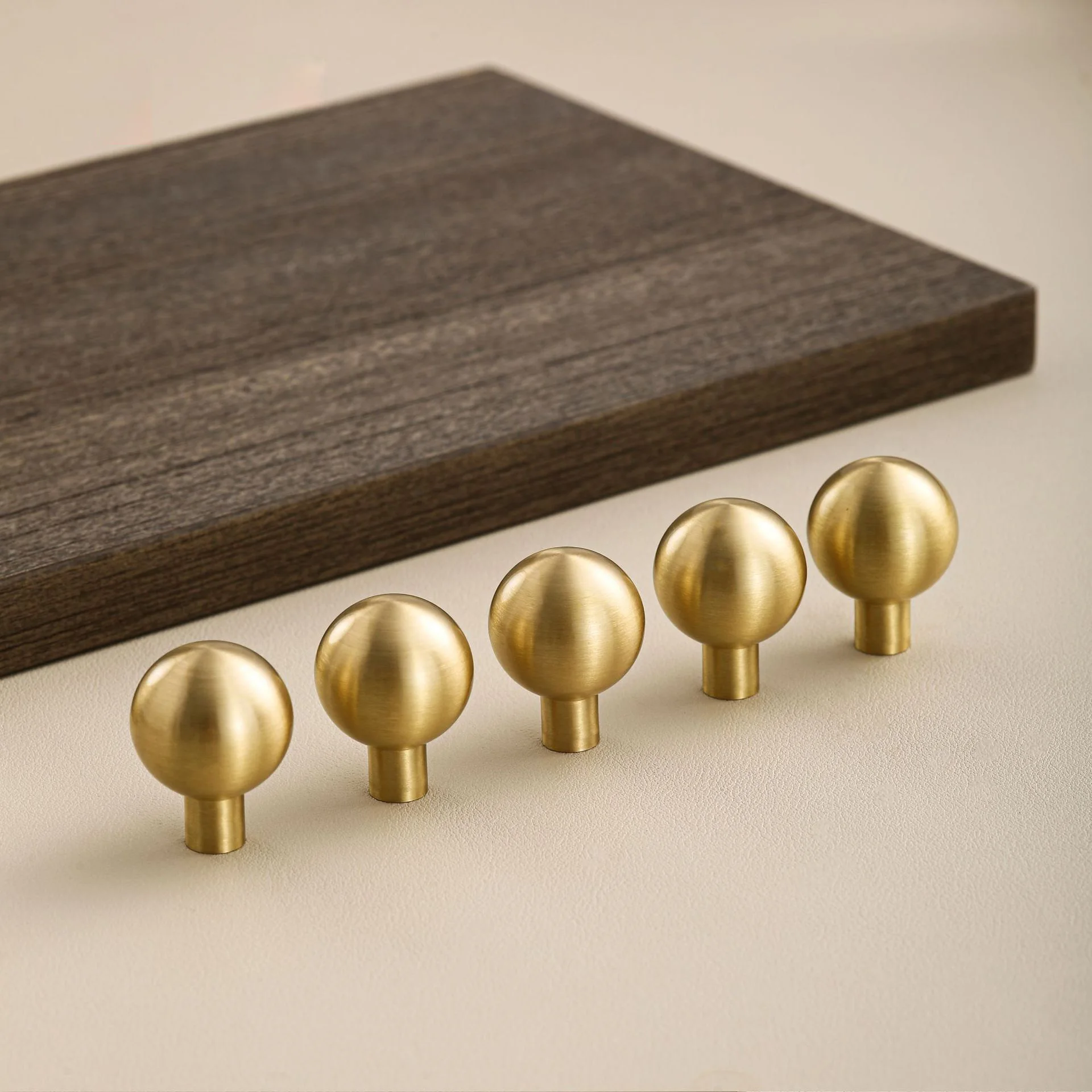 

1pcs Solid Brass Vintage Furniture Handles Cupboard Cabinet Round Knob Wardrobe Dresser Drawer Pulls Handles Furniture Hardware