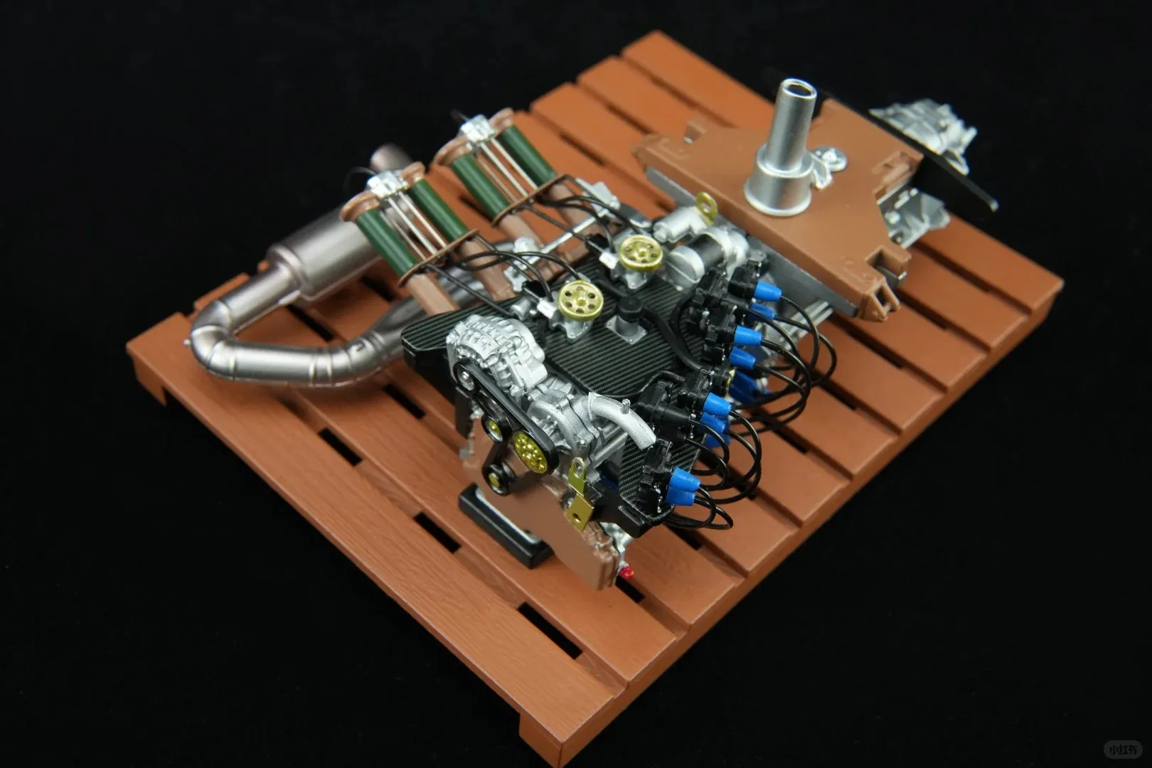 Фото Модель двигателя Motorhelix 1:18 Mazda R26b Rotary Martley Nilu27 V12, готовая выставочная модель, лимитированная серия 787b, подарок для автолюбителей №5