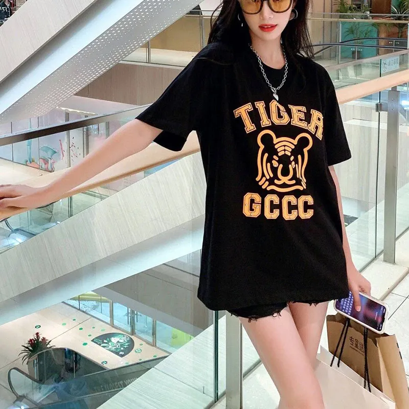 

2022 women's light luxury top new T-shirt brand letter printing animal cartoon pattern designer casual loose short-sleeved