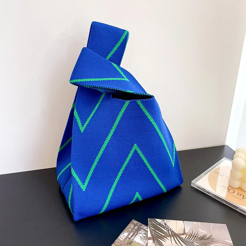 

Fashioin Stripes Blue Knitted Handbag Handmade Women Girls Shoulder Bag Reusable Vest Leisure Tote Japanese Students Lunch Box