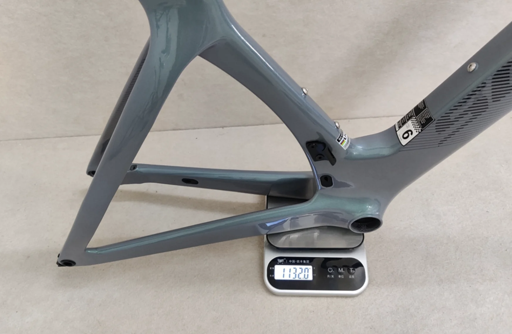 

2024 700C фольга Новинка T1000 UD карбоновая рама для дорожного велосипеда дисковый тормоз карбоновая рама для велосипеда с рулем DPD XDB доставка