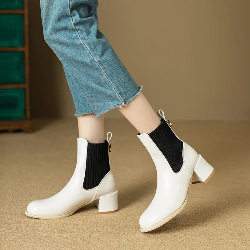 Новинка 2023 короткие ботинки на толстом каблуке в британском ретро-стиле женские