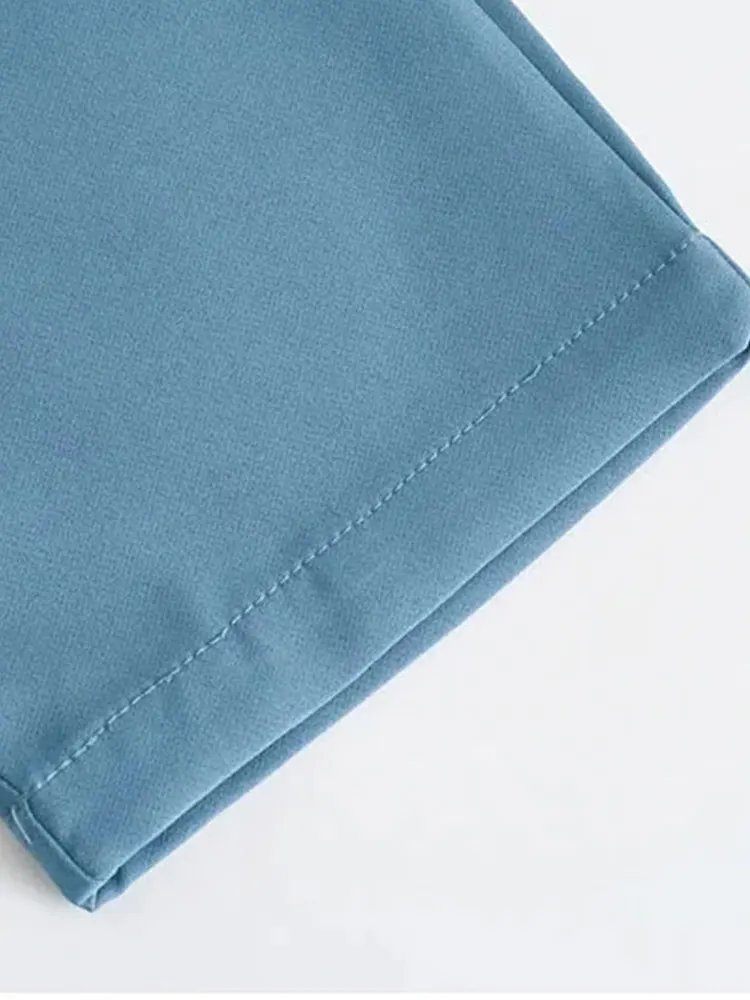 Рисунок 6 - Брюки женские с завышенной талией