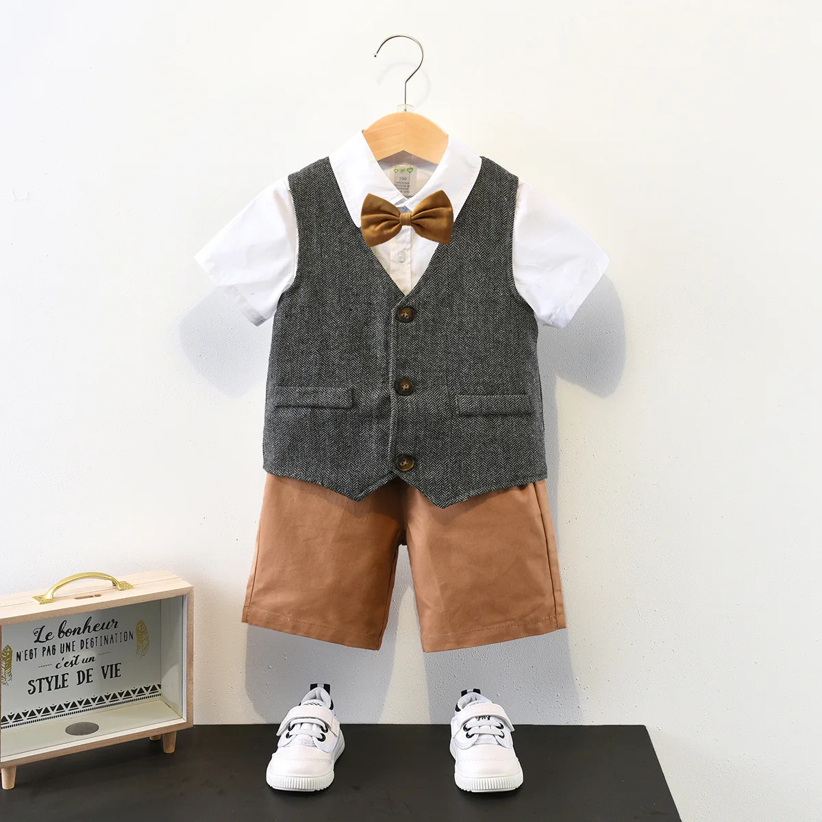 

Baby Boy Clothes Children Clothing Sets Infant Solid Vest + Bowtie Shirt + Shorts 3pcs Set Kids Toddler Gentleman Party Outfits