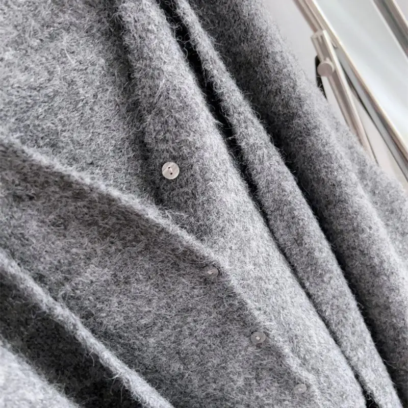 Рисунок 3 - Женский свитер из смеси шерсти на осень и зиму