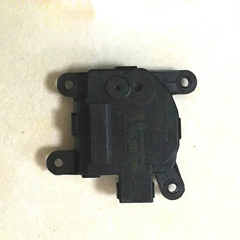 

Cold and Warm Air Conversion Air Internal External Flap Motor for Kia K2 K3 K4 Sorento